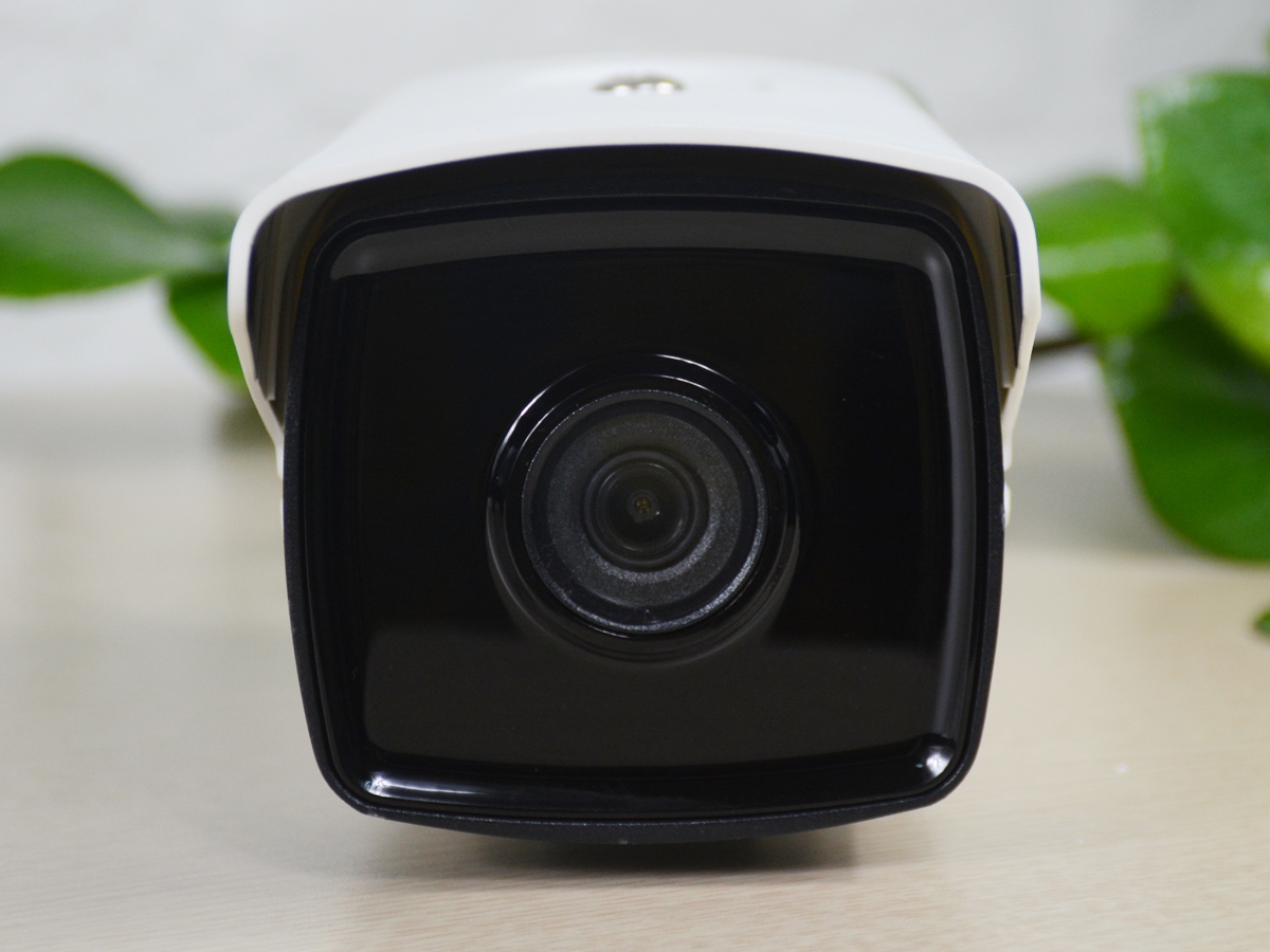 Camera IP hồng ngoại 2.0 Megapixel Hikvision DS-2CD2T21G0-IS