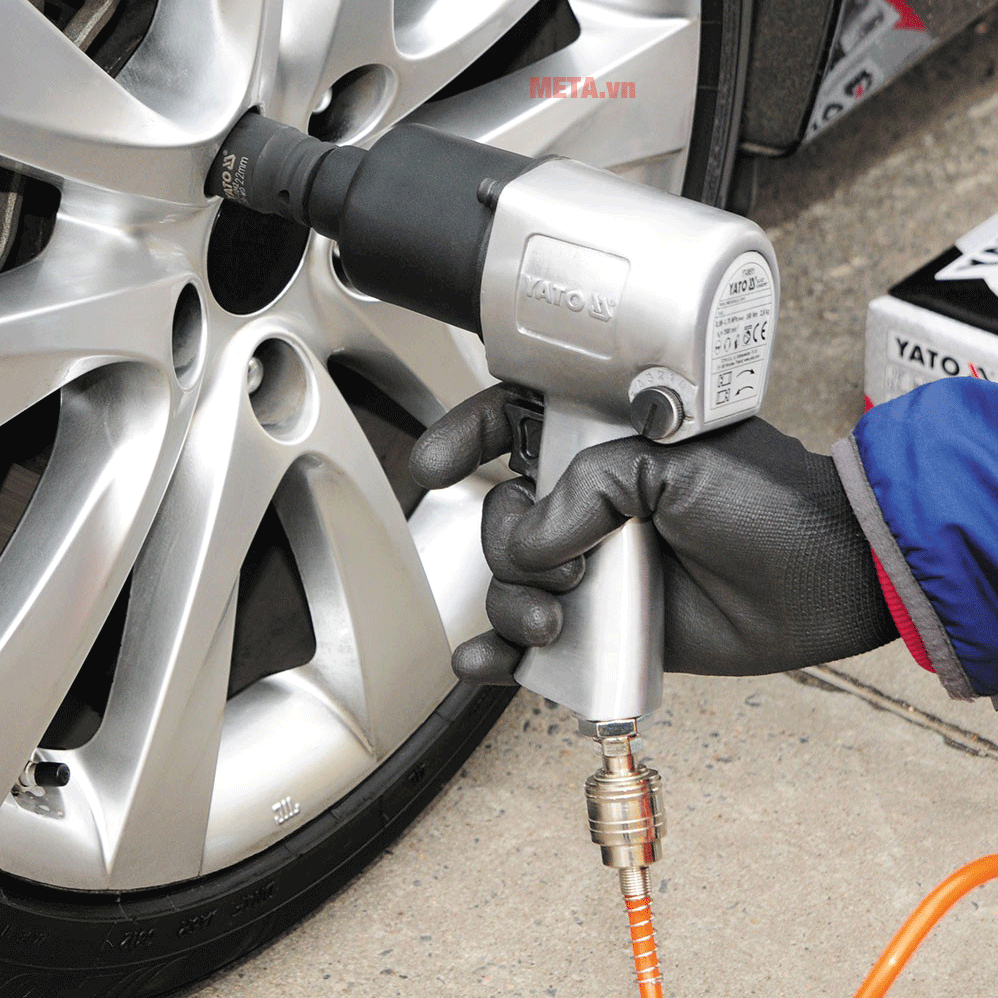 Súng bắn bu lông 2 búa 550Nm Yato YT-09511 (1/2 inch)