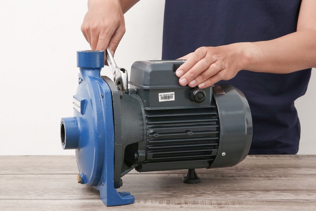 Máy bơm nước Panasonic GP-15HCN1 1.5HP