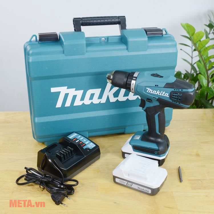Máy khoan vặn vít dùng pin Makita DF457DWE 18V
