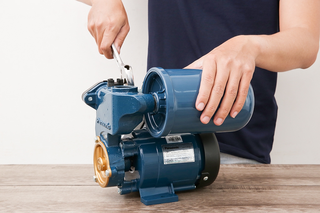 Máy bơm nước tăng áp Panasonic A-200JAK - 200W