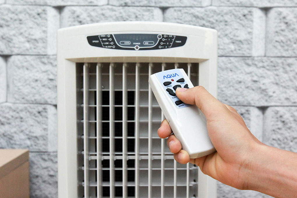 Quạt hơi nước Aqua AREF-B110MK3A (10 lít, 120w)