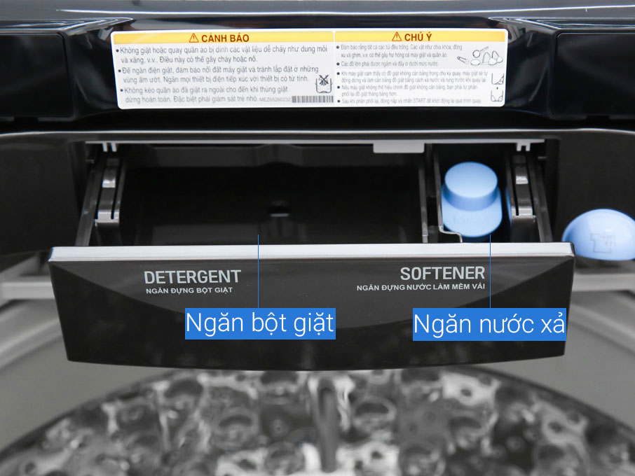 Máy giặt lồng đứng LG inverter 13 kg TH2113SSAK