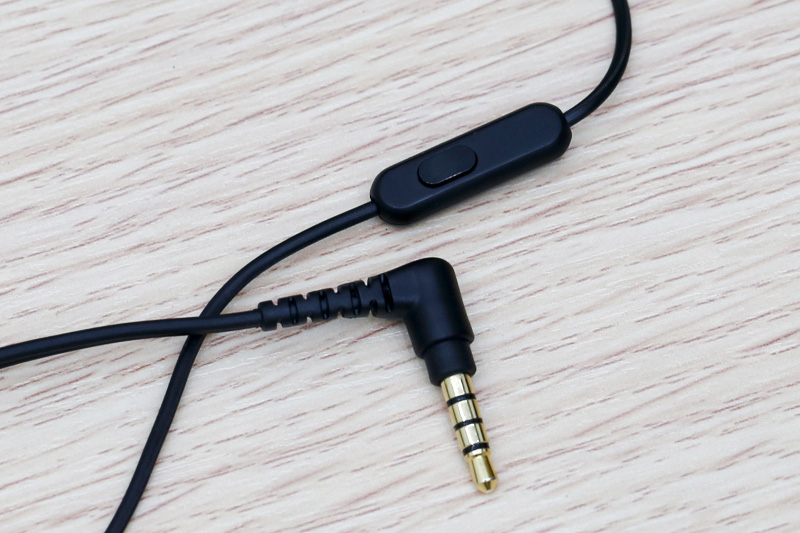 Tai nghe chụp tai có mic Sony MDR-ZX110AP