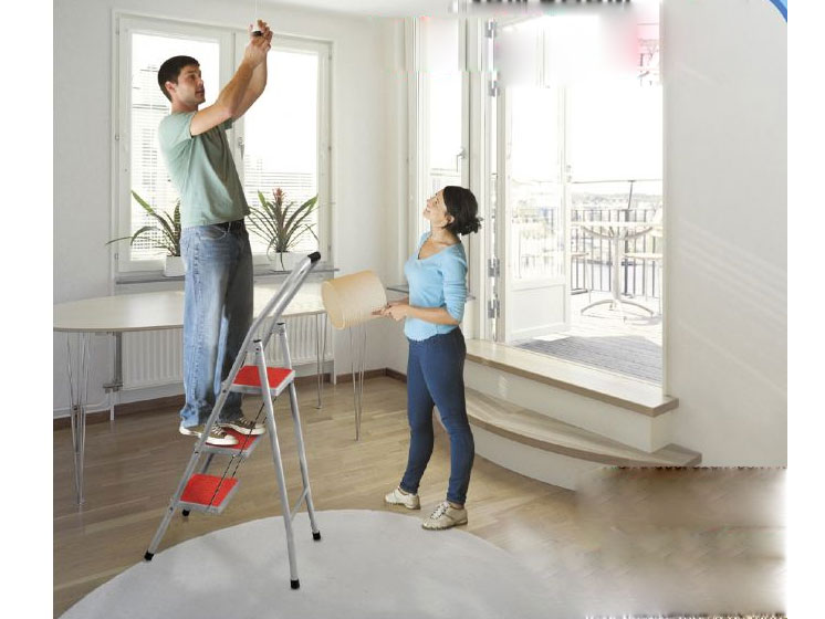 Thang gấp 3 bậc Xuân Hòa TH-01-03