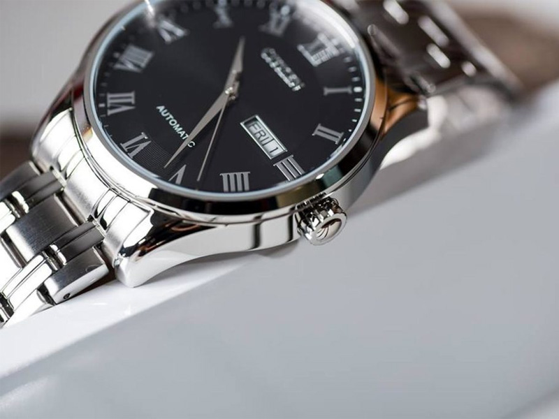 Đồng hồ nam Citizen NH8360-80E (Máy cơ, lịch thứ ngày, kích thước mặt 41mm)