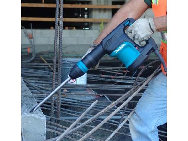 Máy đục bê tông Makita HM0870C