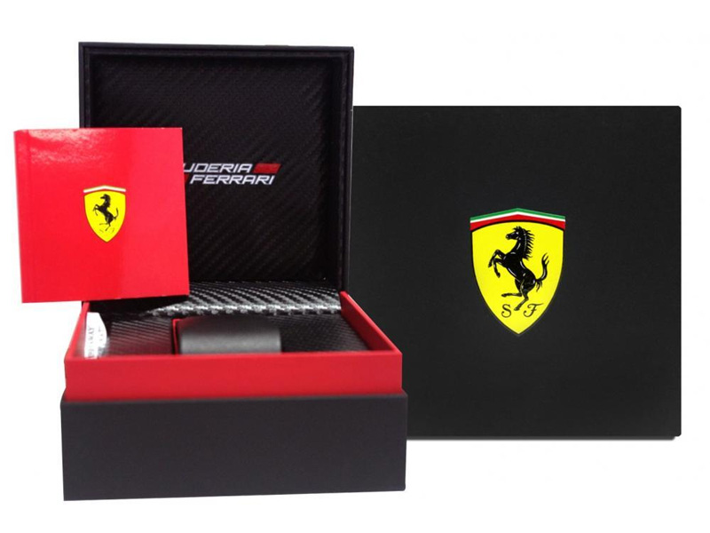 Đồng hồ nam Ferrari 0830752 (Dây da, lịch thứ ngày, kích thước mặt 45mm)