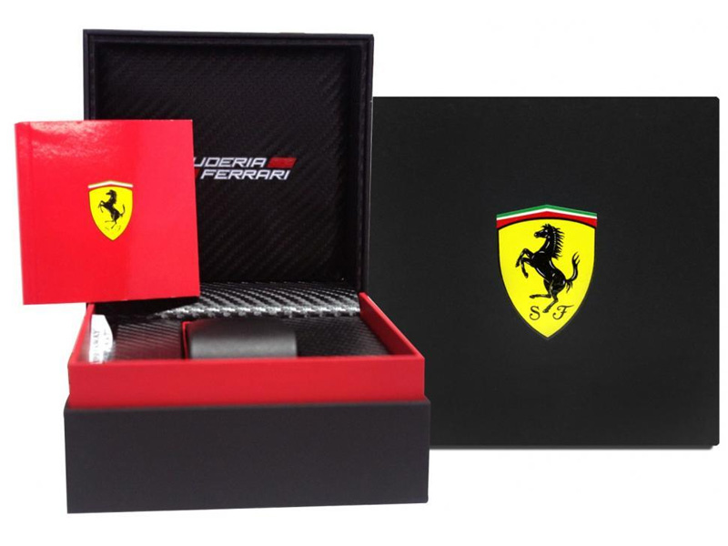 Đồng hồ nam Ferrari 0830717 Chronograph (Bấm giờ, lịch ngày, kích thước mặt 44mm)