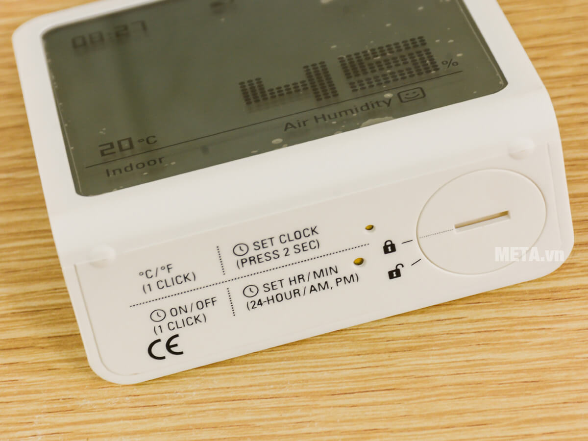 Đồng hồ cảm biến nhiệt Stadler Form Selina White