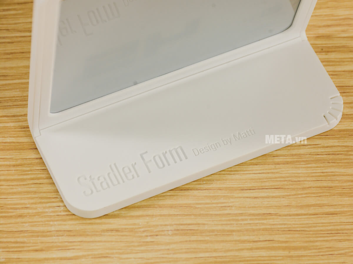 Đồng hồ cảm biến nhiệt Stadler Form Selina White