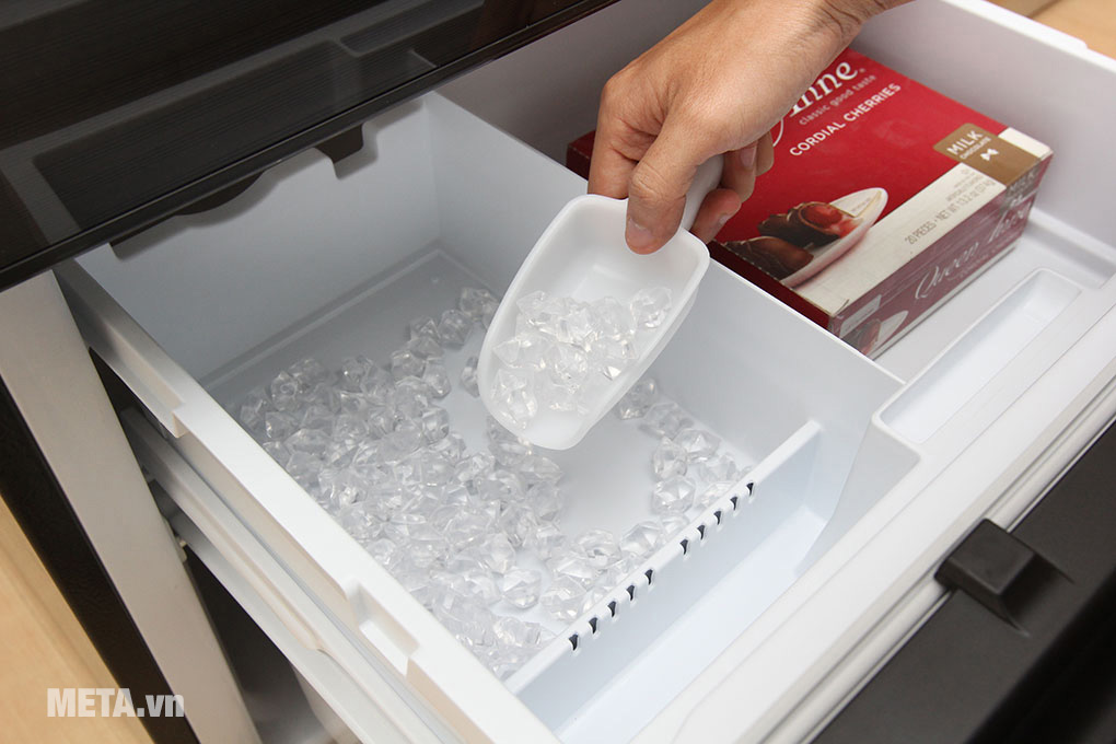 Tủ lạnh Mitsubishi Electric Inverter 326 lít MR-CX41EJ-BRW-V