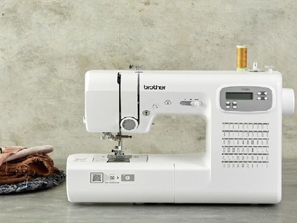 Máy may điện tử Brother FS60X