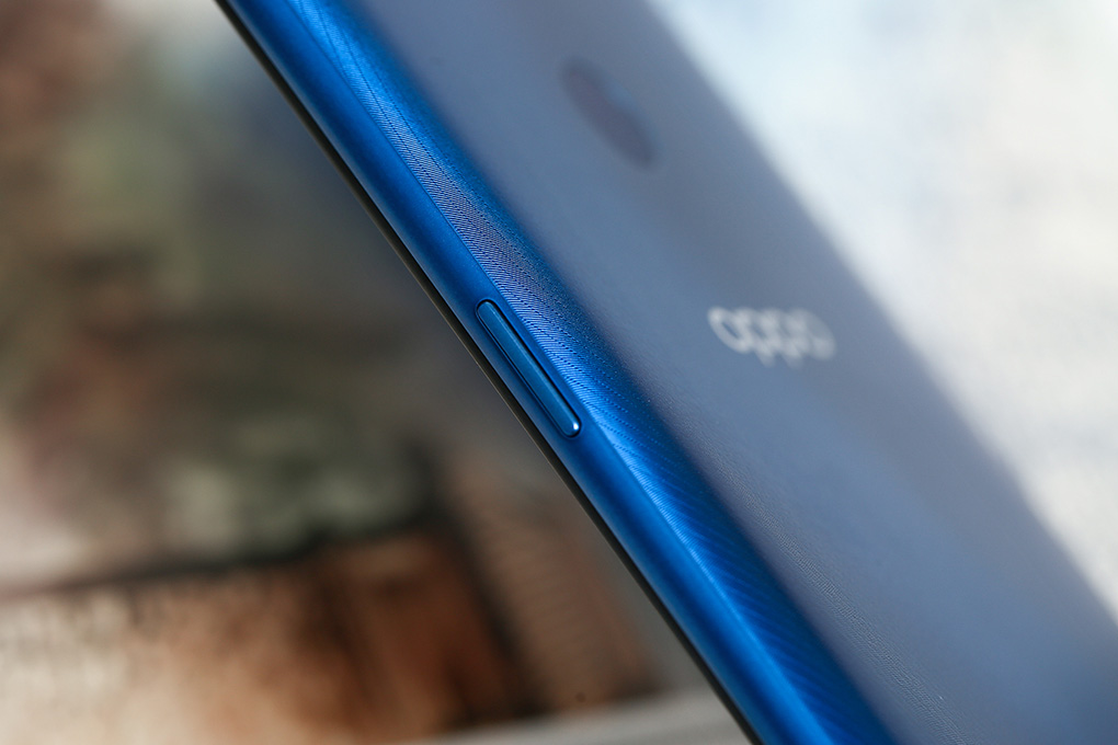 OPPO A12 (3GB/32GB)