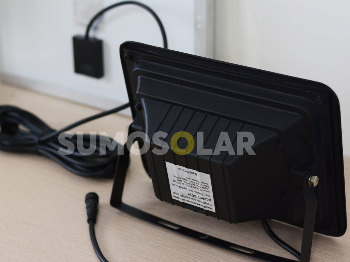 Đèn chống loá trong nhà năng lượng mặt trời Sumosolar TN17