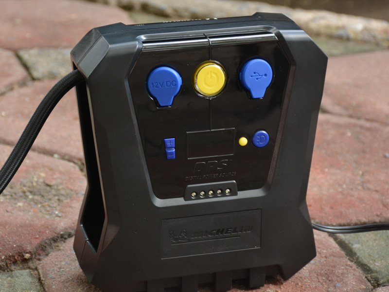 Máy bơm hơi ô tô Michelin 12266