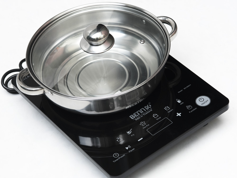 Bếp điện từ Bennix BN-666IH (tặng kèm nồi lẩu)