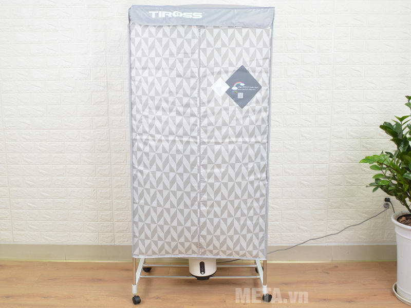 Máy sấy quần áo Tiross TS883
