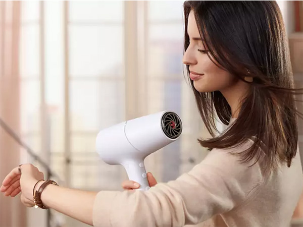 Máy sấy tóc Philips BHD500/00