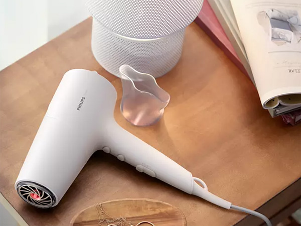 Máy sấy tóc Philips BHD500/00