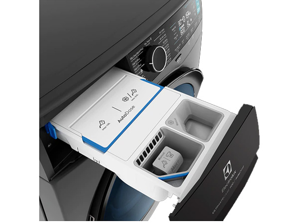 Máy giặt cửa trước 11kg Electrolux UltimateCare 900 EWF1141R9SB