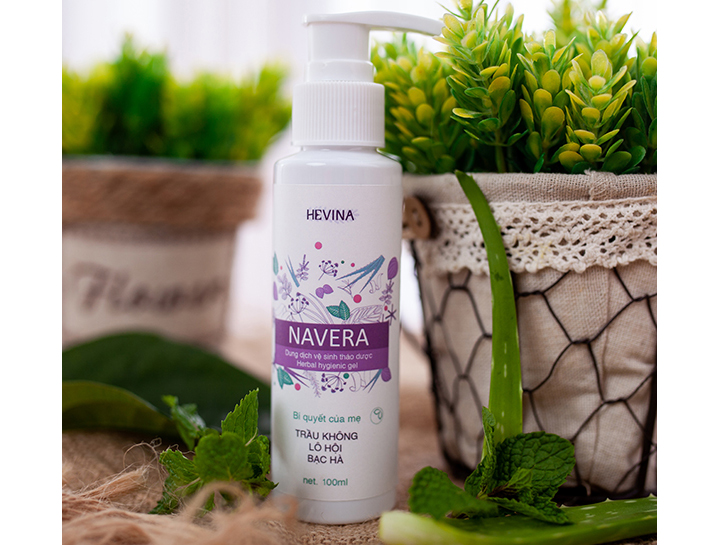 Dung dịch vệ sinh Navera 100ml