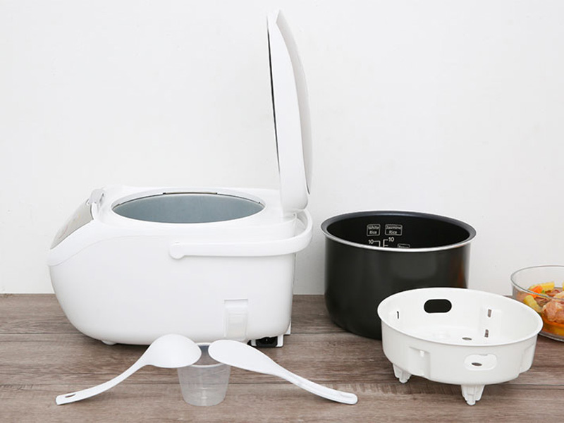 Nồi cơm điện tử Panasonic SR-CL108WRAM