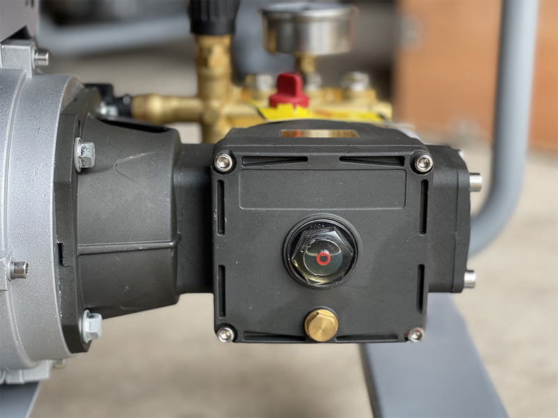 Máy rửa xe tự ngắt Rubix RS30S