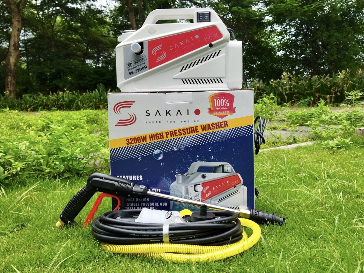 Máy rửa xe Sakaio SK-3200R