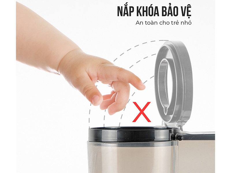 Máy ép trái cây Elmich JEE-1855OL có nắp khóa bảo vệ an toàn