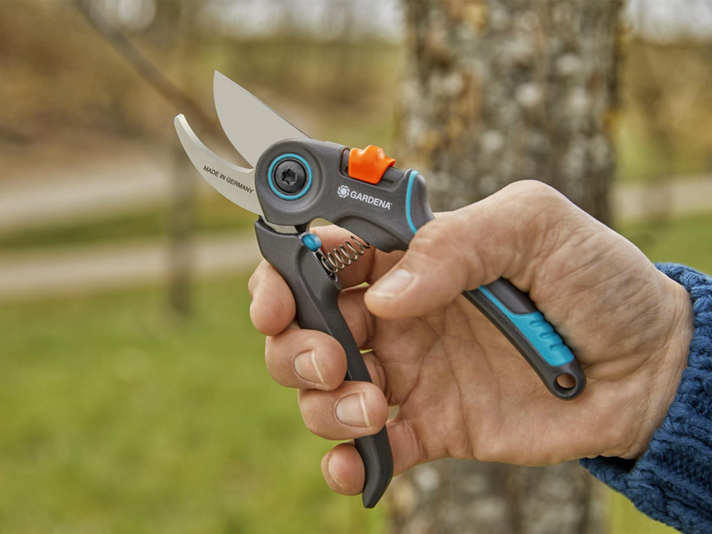 Kéo cắt cành Expertcut Gardena 12202-20