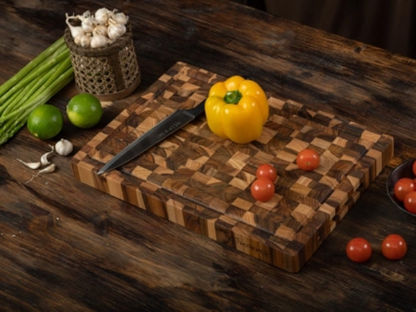 Thớt chặt gỗ Teak đầu cây Kaiyo hình chữ nhật DC04 (35x25x3.8cm)