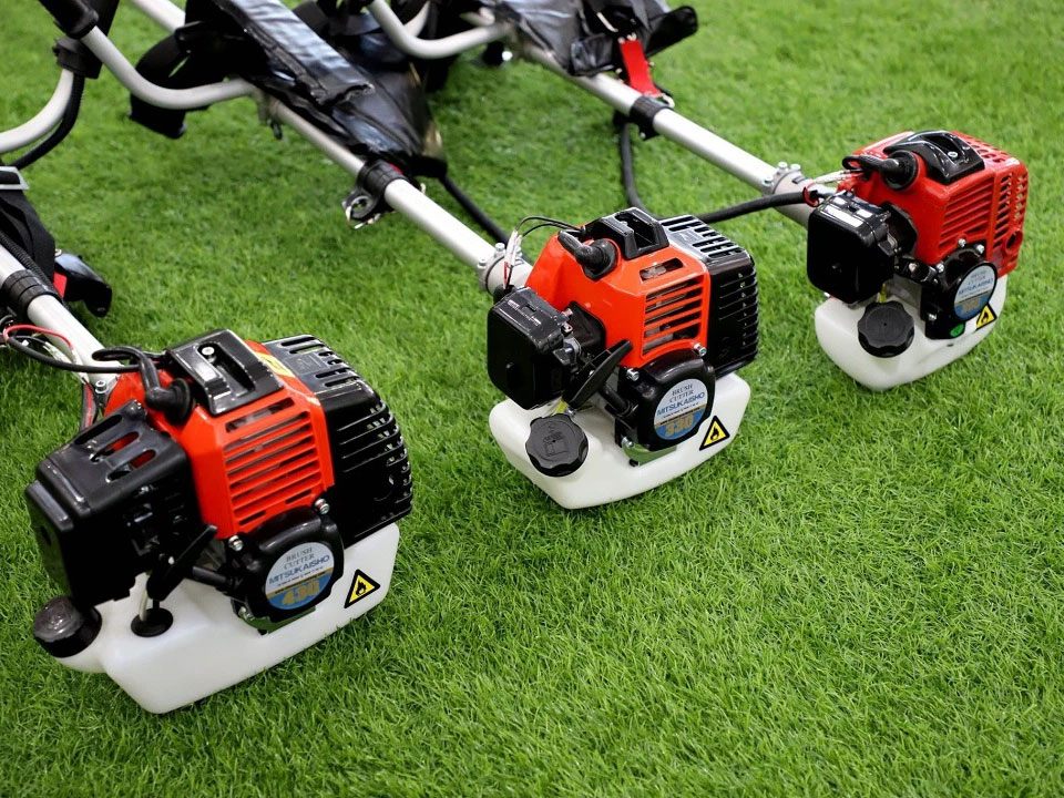 Máy cắt cỏ Mitsukaisho 430