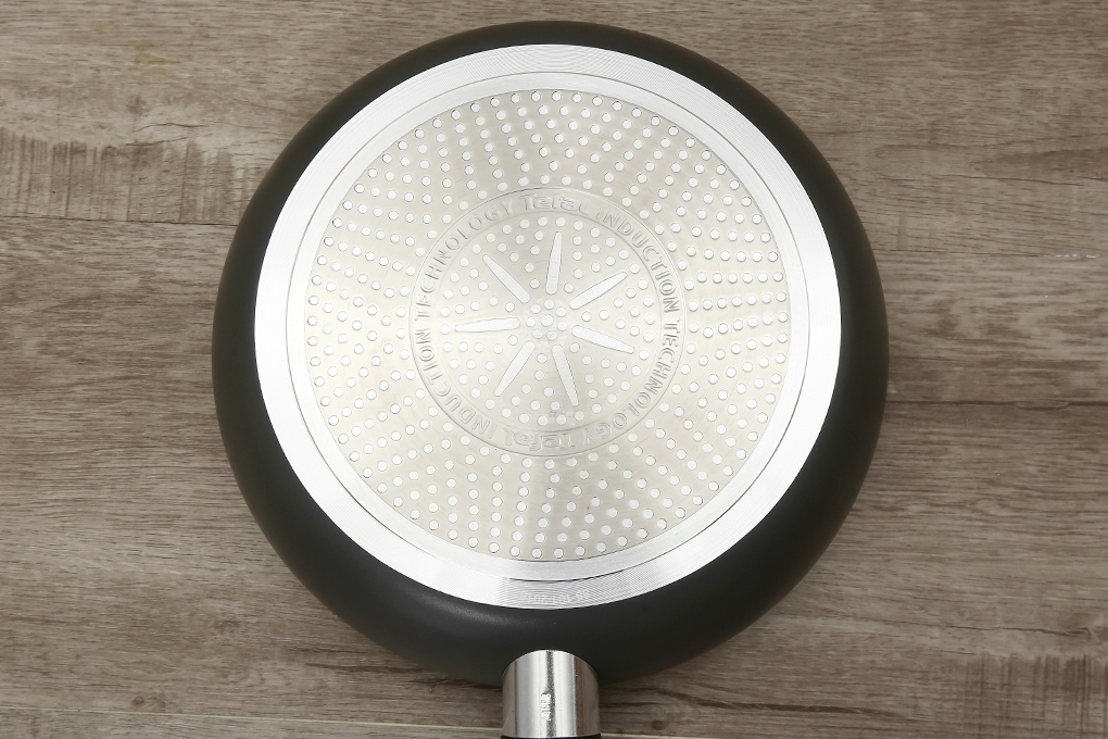 Chảo chiên chống dính Tefal Only Cook 24cm G1640495