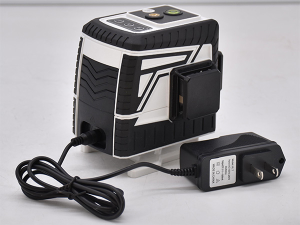 Máy cân bằng laser 12 tia xanh Beiter WT3DGF