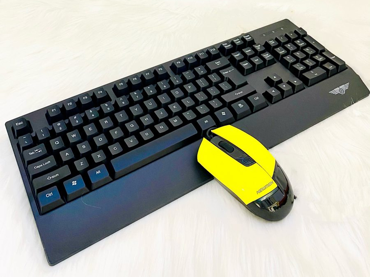 Bàn phím có dây Newmen E400 AMG