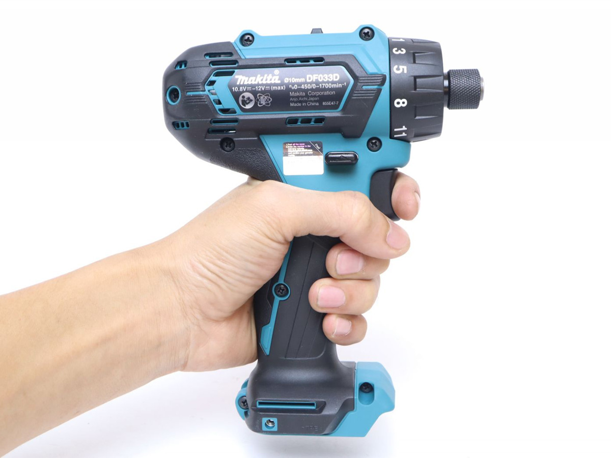 Máy khoan vặn vít dùng pin Makita DF033DZ (chưa pin, sạc)