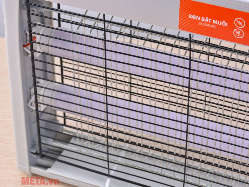 Đèn bắt muỗi Điện Quang ĐQ EML05L (485 x 65 x 250 mm)