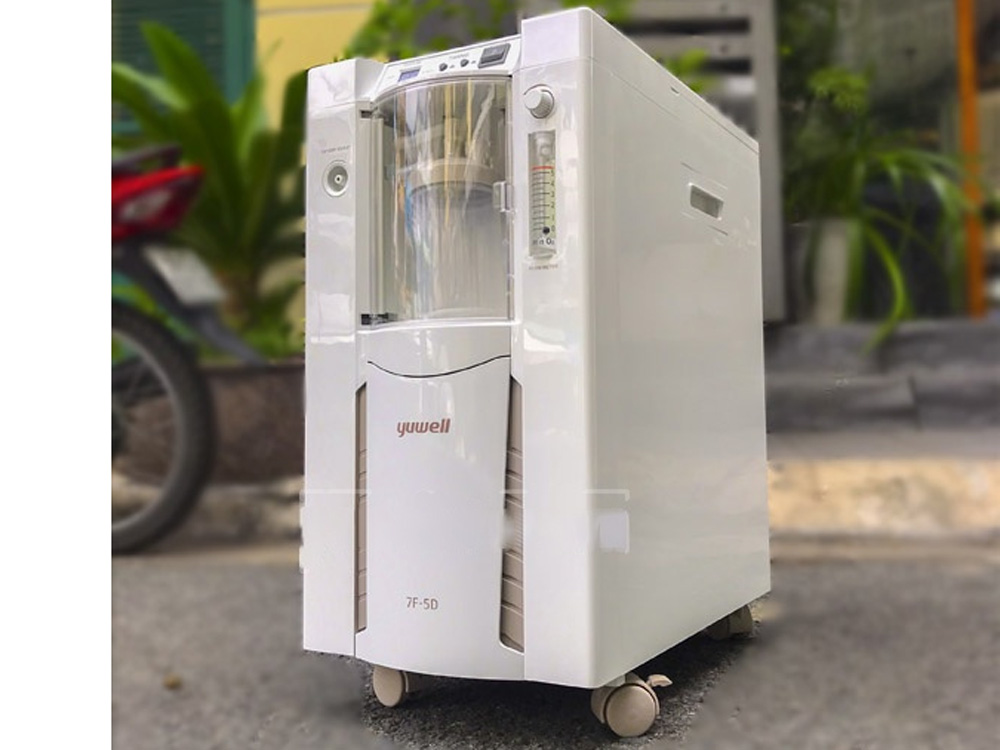 Máy tạo oxy 5 lít Yuwell 7F-6W (7F-5DW)