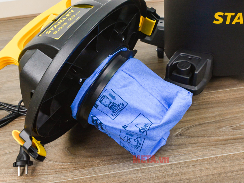 Máy hút bụi công nghiệp 3 chức năng Stanley SL19417P-6A - 23 lít