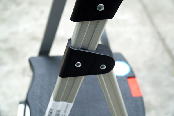 Thang ghế 5 bậc Sumo ADS-605