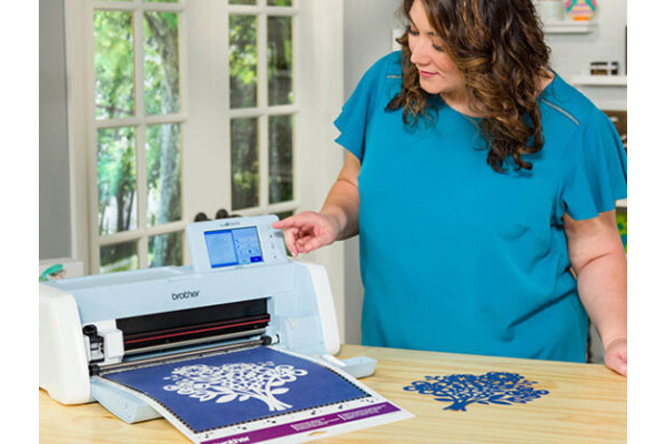 Máy cắt vải đa năng Brother SDX1200