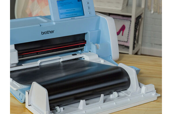 Máy cắt vải đa năng Brother SDX1200