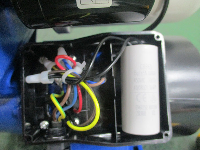 Máy bơm tăng áp tự động Happy HTA210A