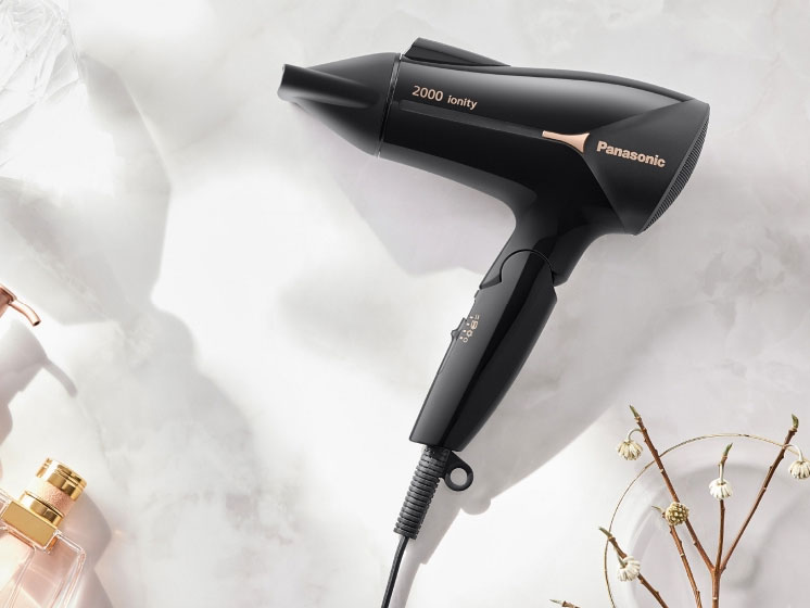 Máy sấy tóc Panasonic EH-NE66-K645