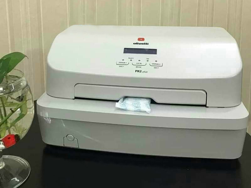 Máy in đặc biệt Olivetti PR2 Plus