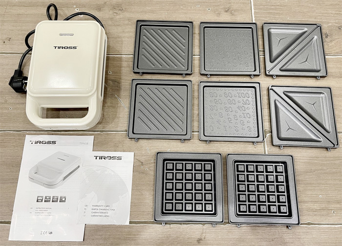 Kẹp nướng điện Sandwich Tiross TS9658