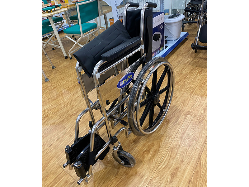 Xe lăn inox người lớn Phana PN59IL