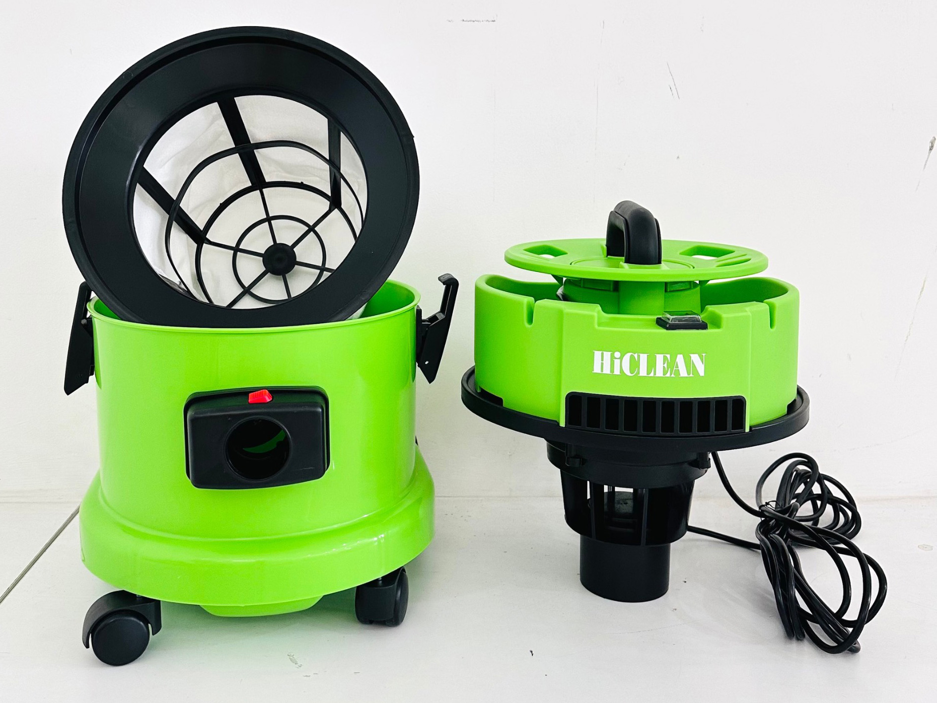 Máy hút bụi gia đình HiClean SP15