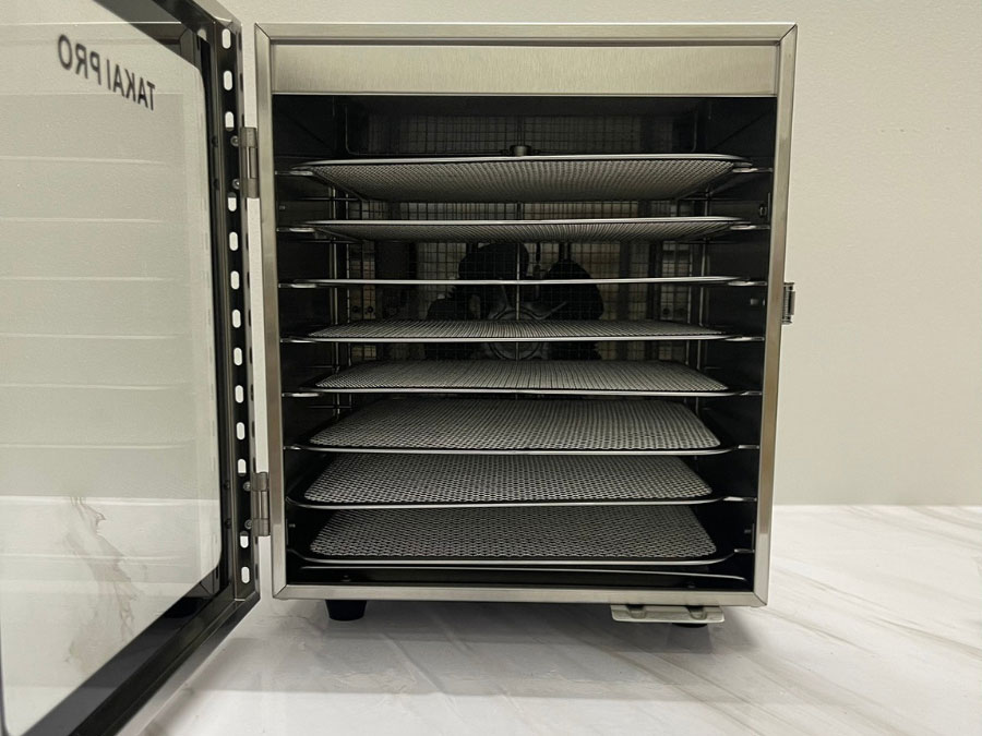 Máy sấy thực phẩm Takai Pro TKUV-08 (có đèn UV diệt khuẩn, 8 khay sấy)